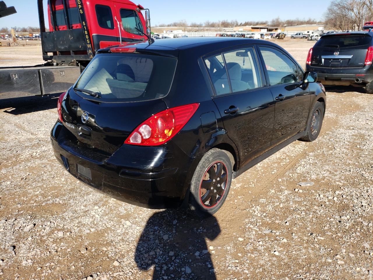 Foto 4 de la subasta – 2011 NISSAN VERSA S con VIN 3N1BC1CP2BL380241