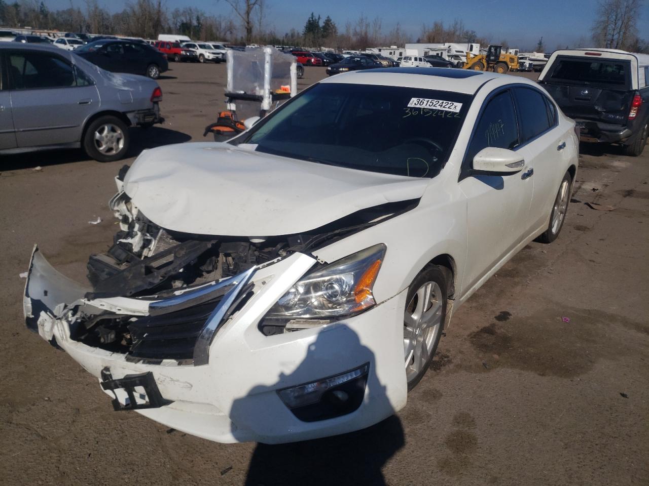 Photo 2 from auction – 2014 NISSAN ALTIMA 3.5 with VIN 1N4BL3AP8EC152858