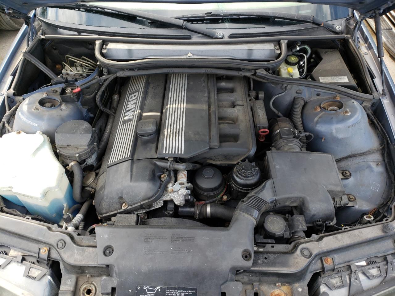 Photo 7 from auction – 2000 BMW 323 I with VIN WBAAM3340YKC73402