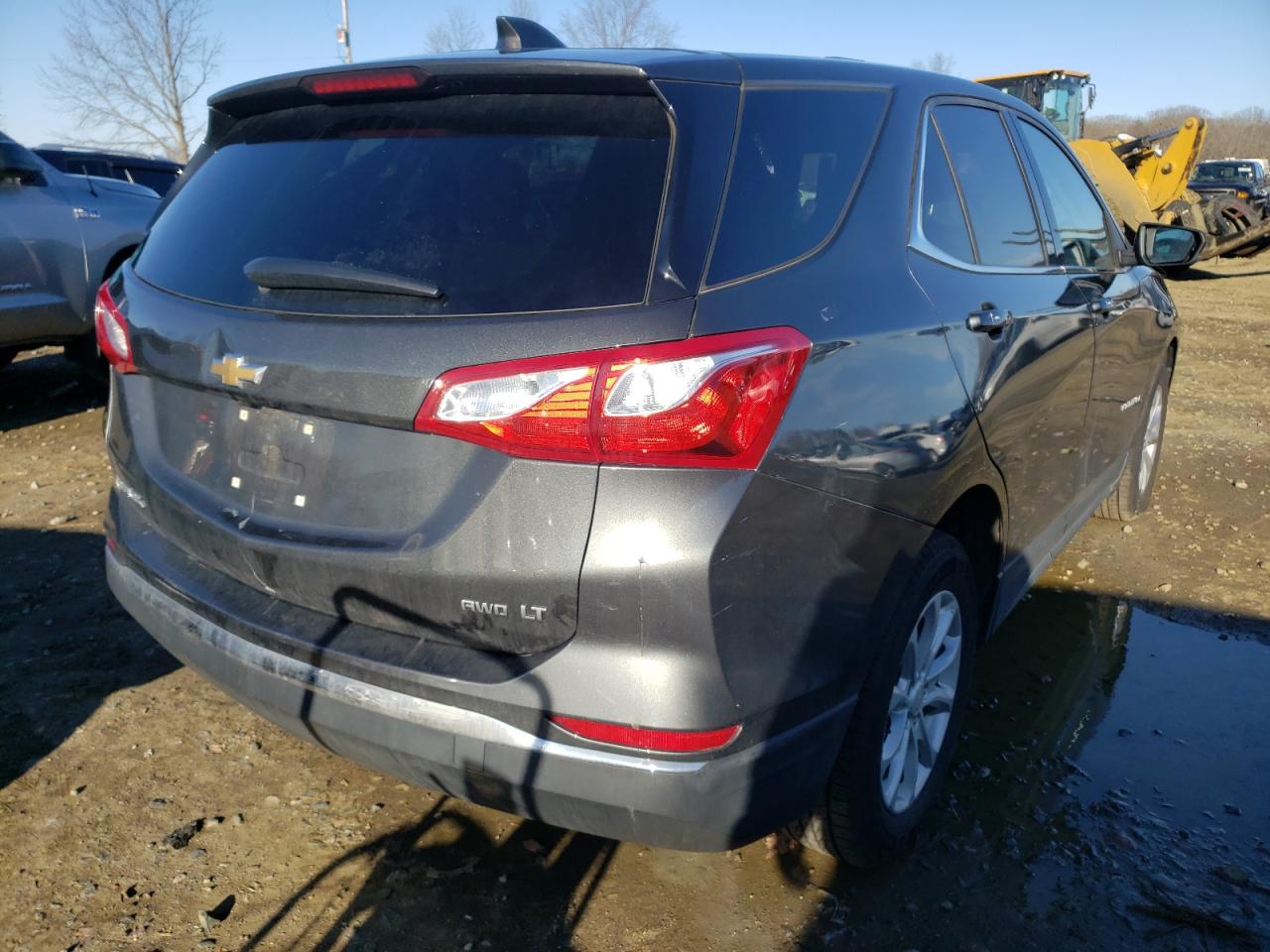 Photo 4 from auction – 2019 CHEVROLET EQUINOX LT with VIN 2GNAXUEVXK6117520