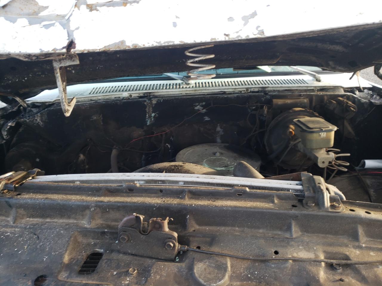 Photo 7 from auction – 1982 CHEVROLET K10 with VIN 1GCEK14H2CF348972