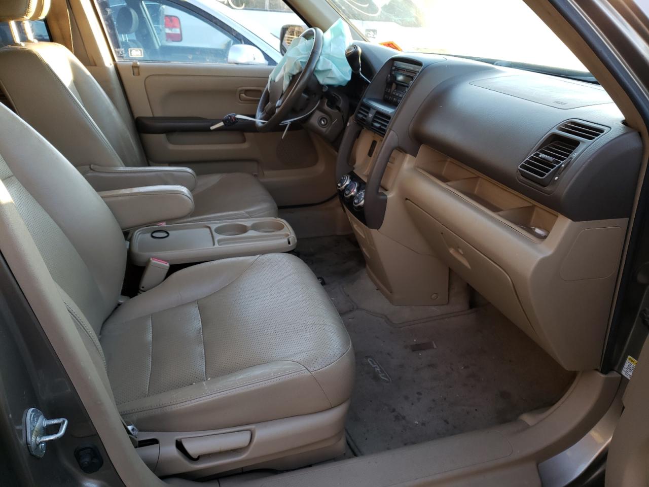 Photo 5 from auction – 2005 HONDA CR-V SE with VIN JHLRD78915C018443