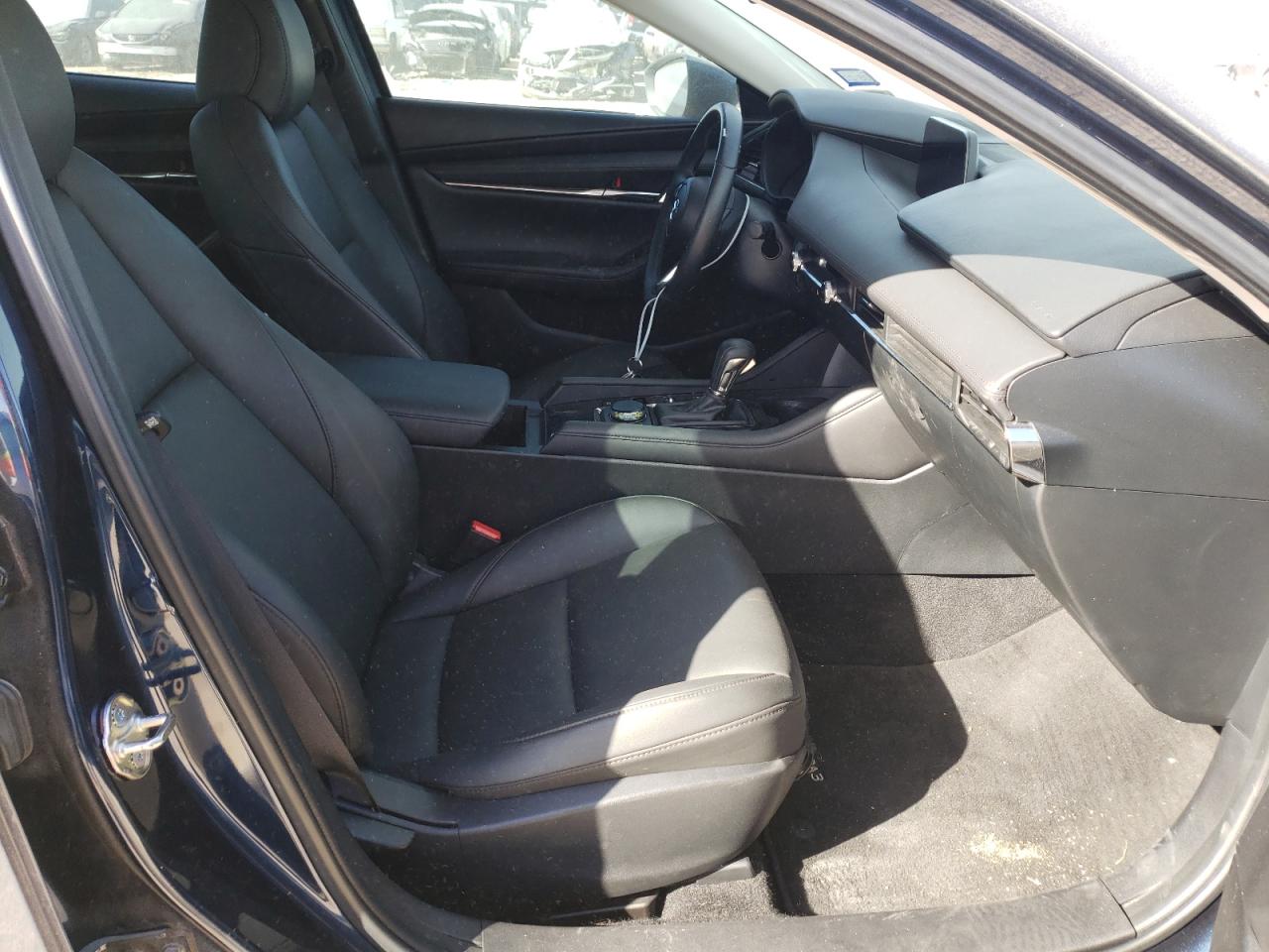 Photo 5 from auction – 2020 MAZDA 3 PREFERRE with VIN 3MZBPADL8LM135899