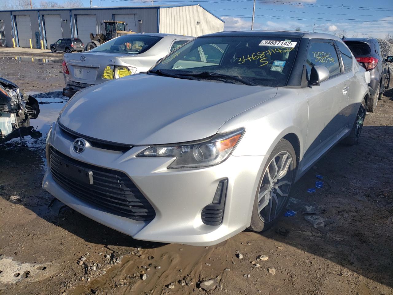 Photo 2 from auction – 2014 TOYOTA SCION TC with VIN JTKJF5C7XE3076638