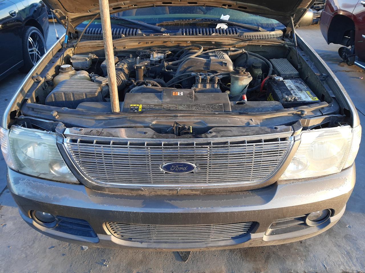 Photo 7 from auction – 2003 FORD EXPLORER X with VIN 1FMZU63K03ZB15852