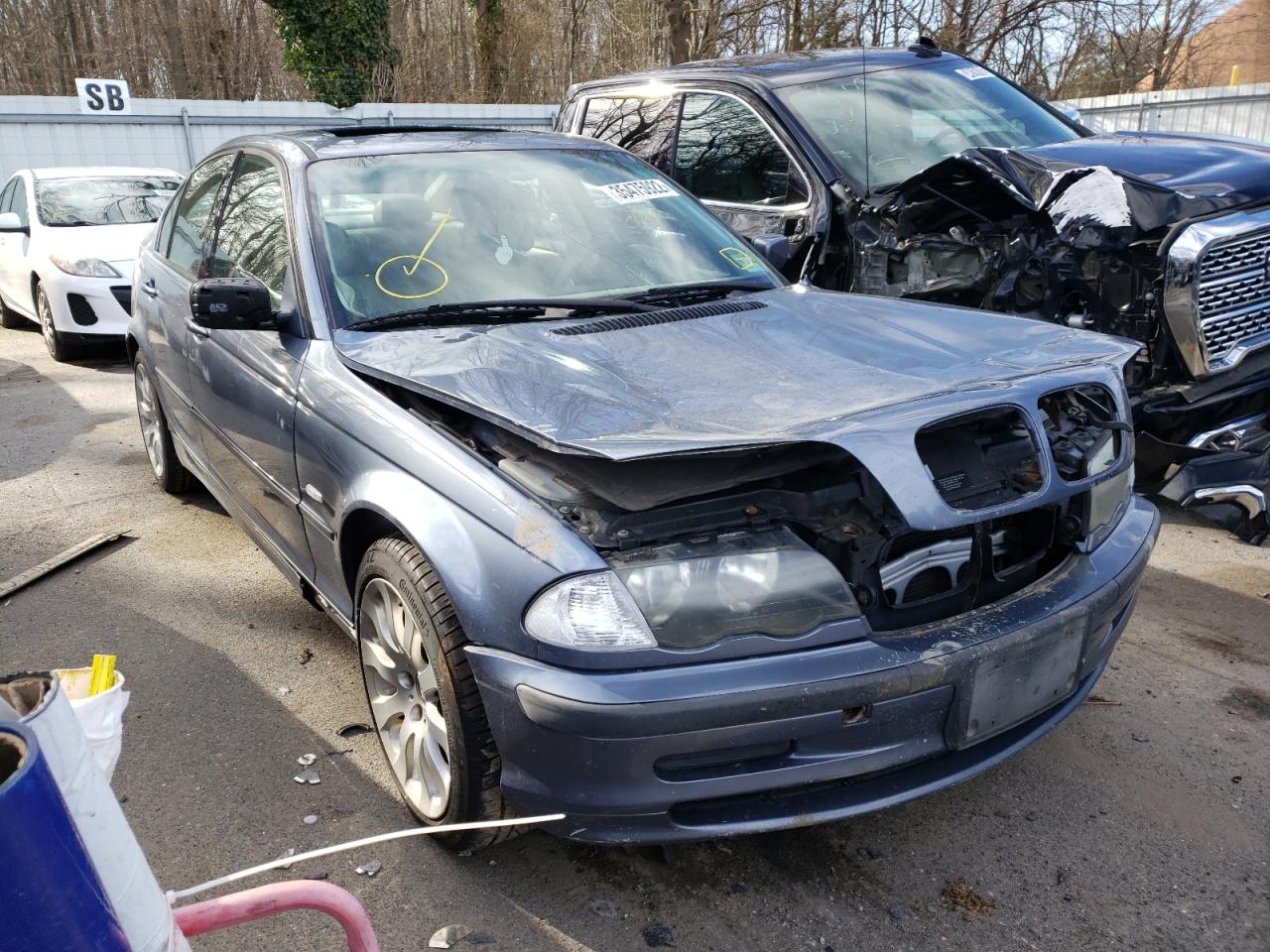 BMW 323 I 2000 with VIN WBAAM3340YKC73402 - Photo from auction