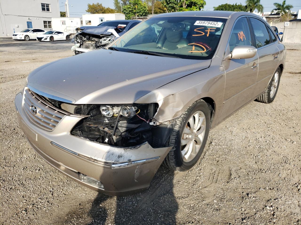 Photo 2 from auction – 2008 HYUNDAI AZERA SE with VIN KMHFC46F28A291395