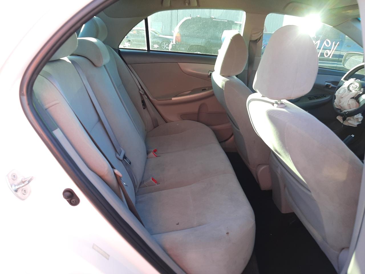 Photo 6 from auction – 2010 TOYOTA COROLLA BA with VIN 1NXBU4EE1AZ203221