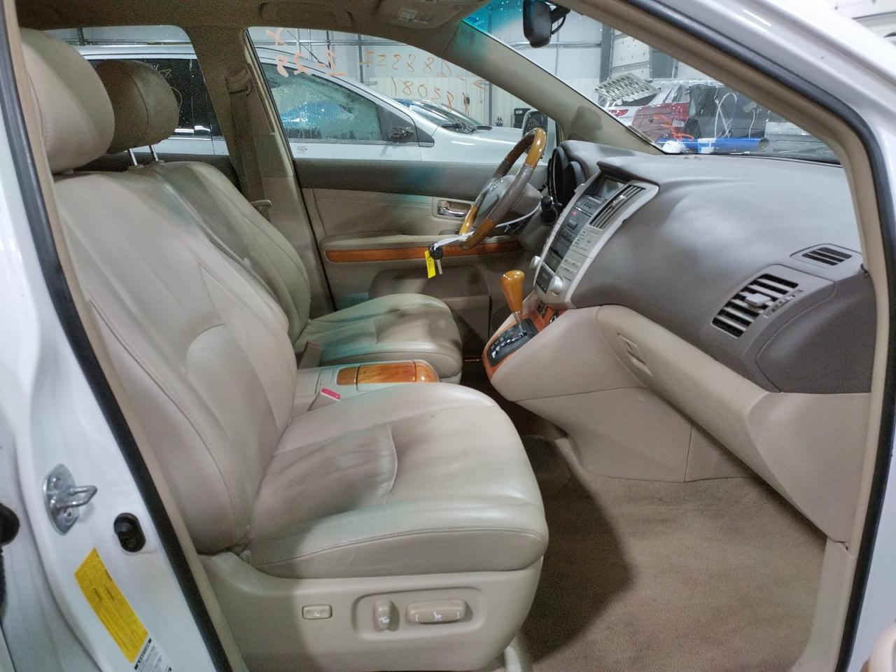 Photo 5 from auction – 2008 LEXUS RX 350 with VIN 2T2HK31U98C073672