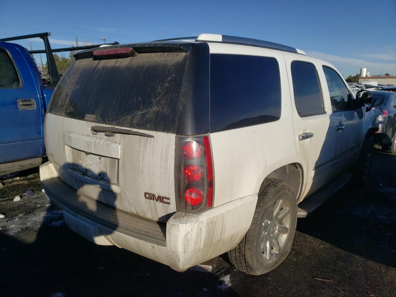 Photo 4 from auction – 2012 GMC YUKON DENA with VIN 1GKS2EEF7CR125529