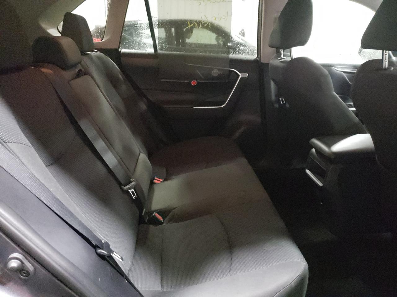 Photo 6 from auction – 2019 TOYOTA RAV4 LE with VIN 2T3F1RFV9KW040607
