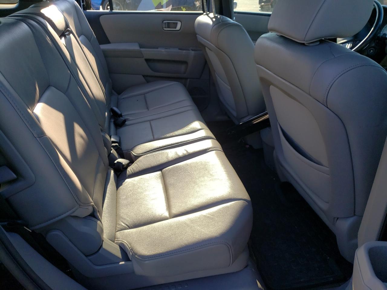 Photo 6 from auction – 2013 HONDA PILOT EXL with VIN 5FNYF4H55DB045385