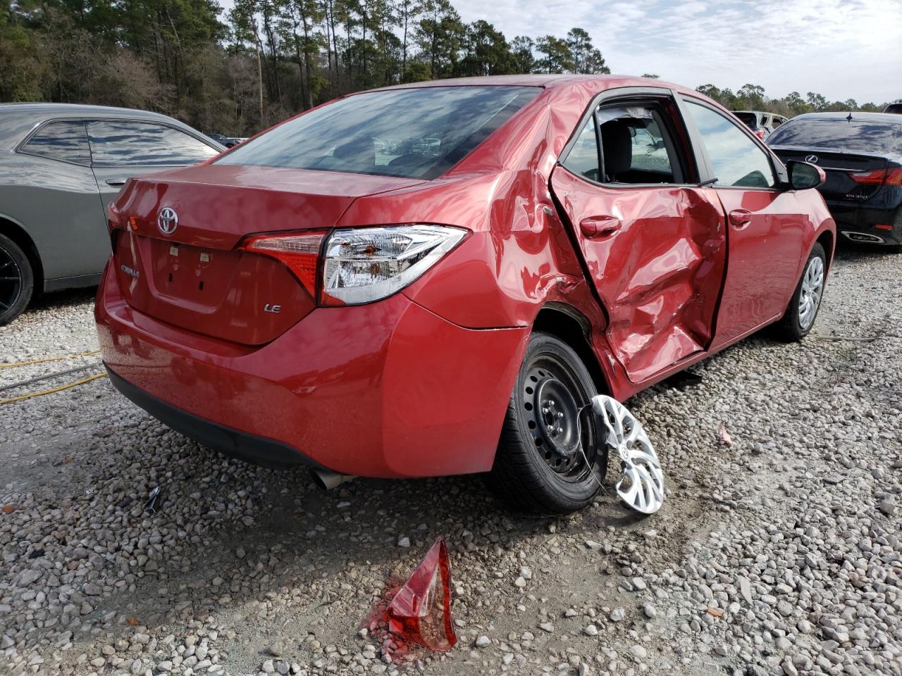 Photo 4 from auction – 2017 TOYOTA COROLLA L with VIN 5YFBURHE7HP693569