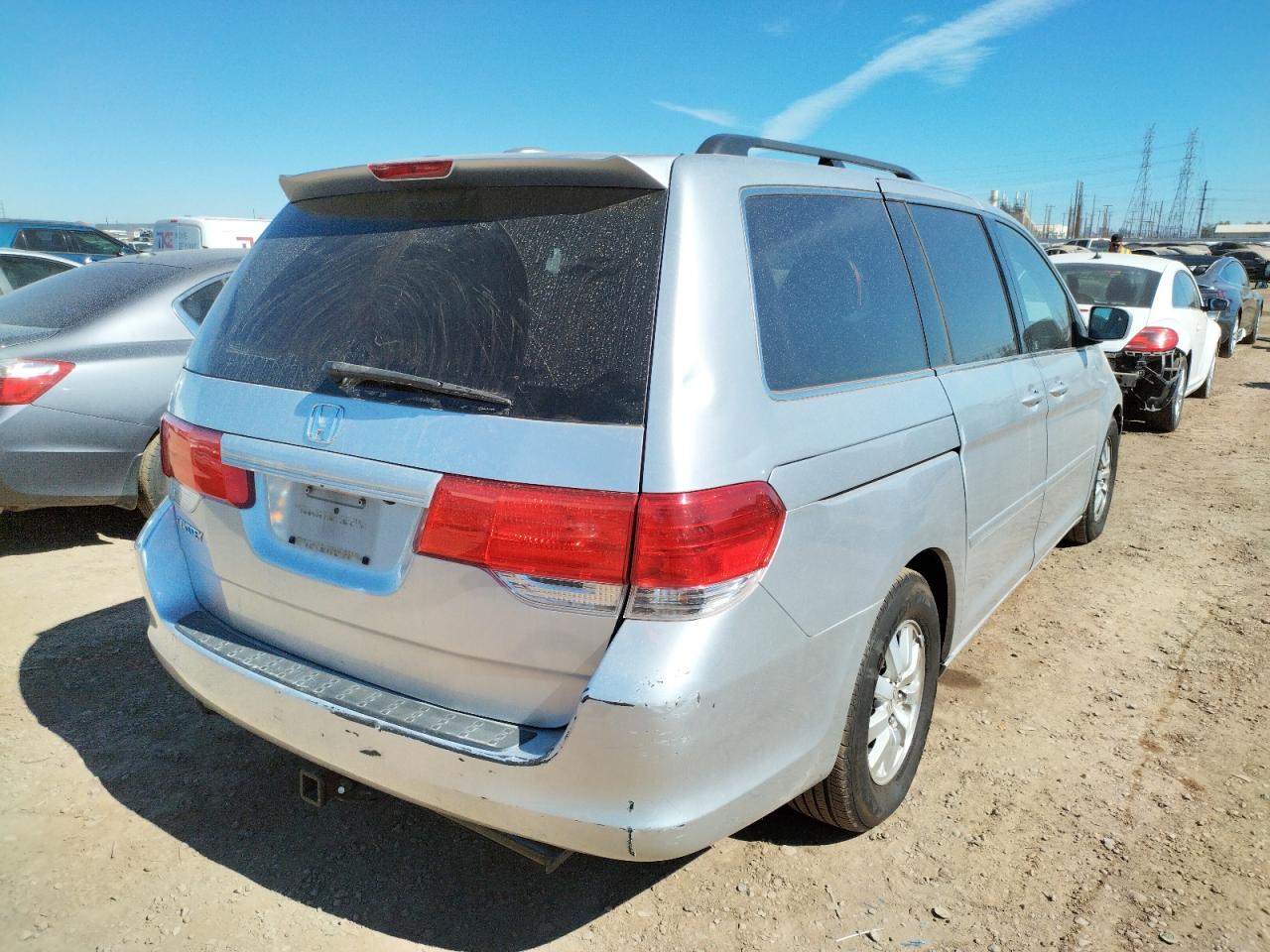 Photo 4 from auction – 2010 HONDA ODYSSEY with VIN 5FNRL3H64AB092581