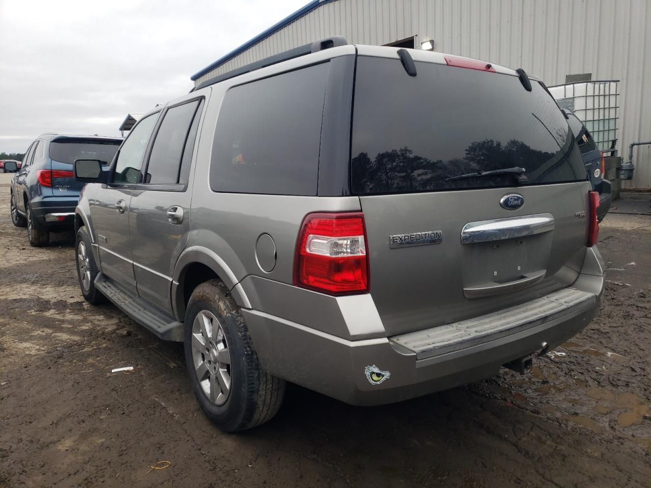 Foto 3 de la subasta – 2008 FORD EXPEDITION con VIN 1FMFU15518LA48024
