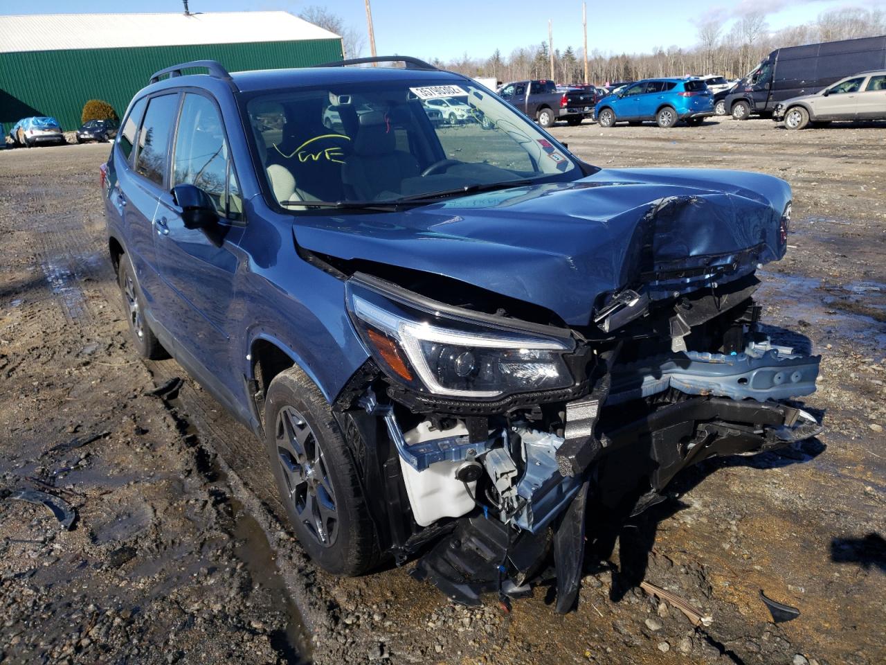 SUBARU FORESTER P 2021 with VIN JF2SKAFC7MH418266 - Photo from auction
