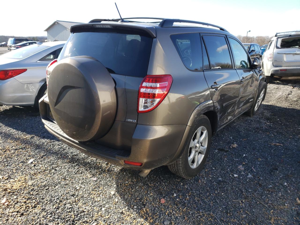 Photo 4 from auction – 2011 TOYOTA RAV4 LIMIT with VIN 2T3DF4DV1BW174882