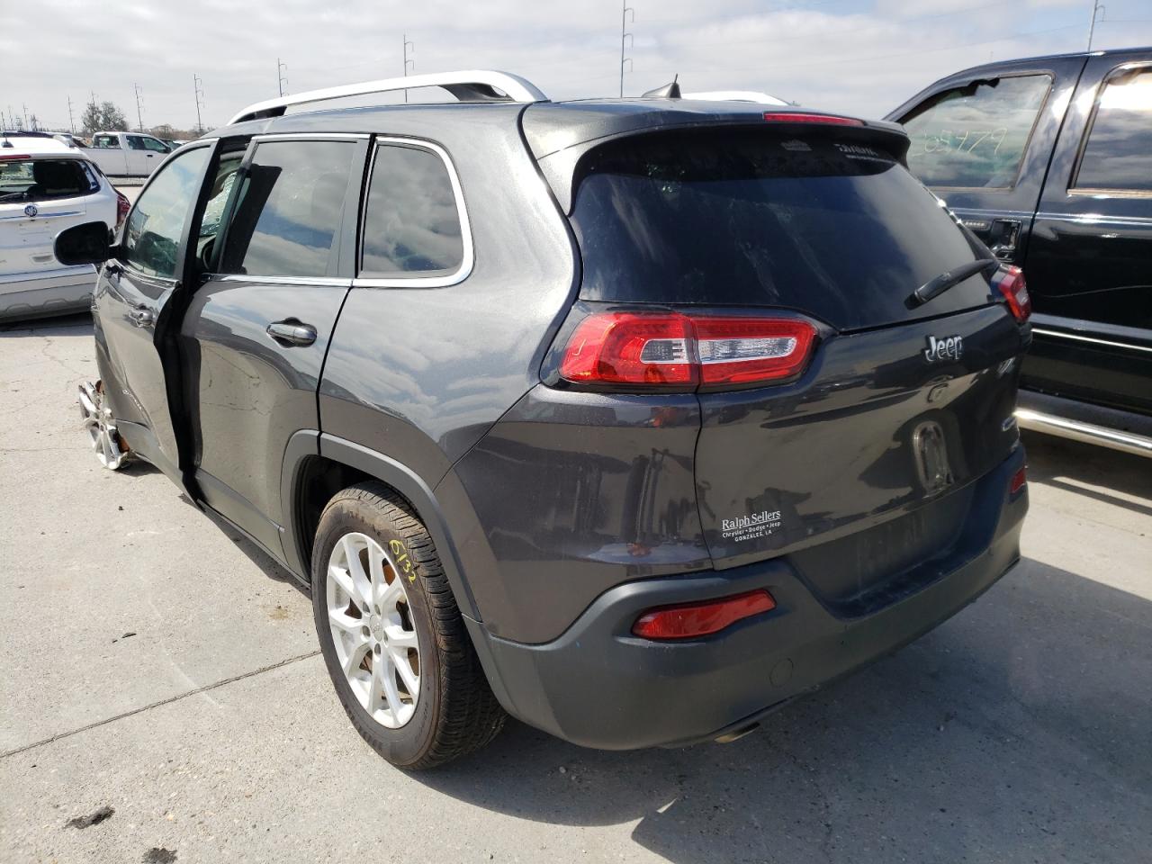 Photo 3 from auction – 2016 JEEP CHEROKEE with VIN 1C4PJLCB3GW176803