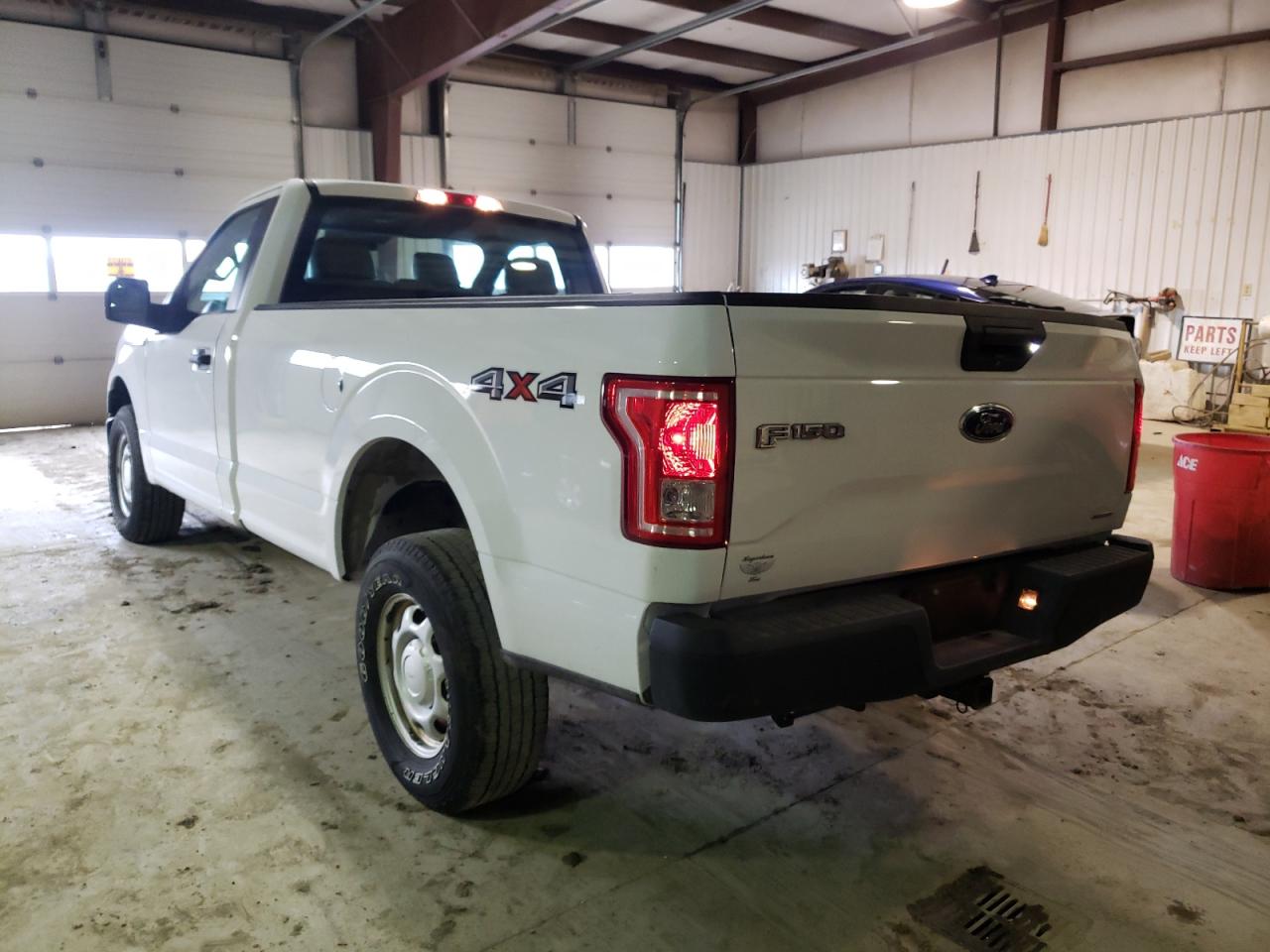 صورة رقم 3 من المزاد - 2016 FORD F150 مع VIN 1FTMF1E83GKD37099