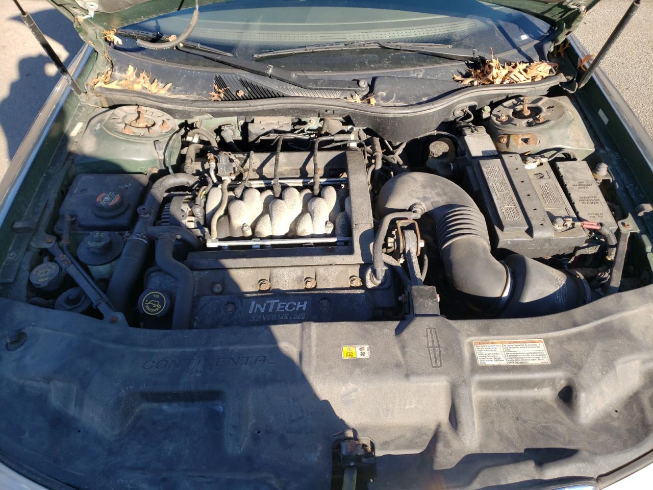 Photo 7 from auction – 1999 LINCOLN CONTINENTA with VIN 1LNHM97V6XY719631