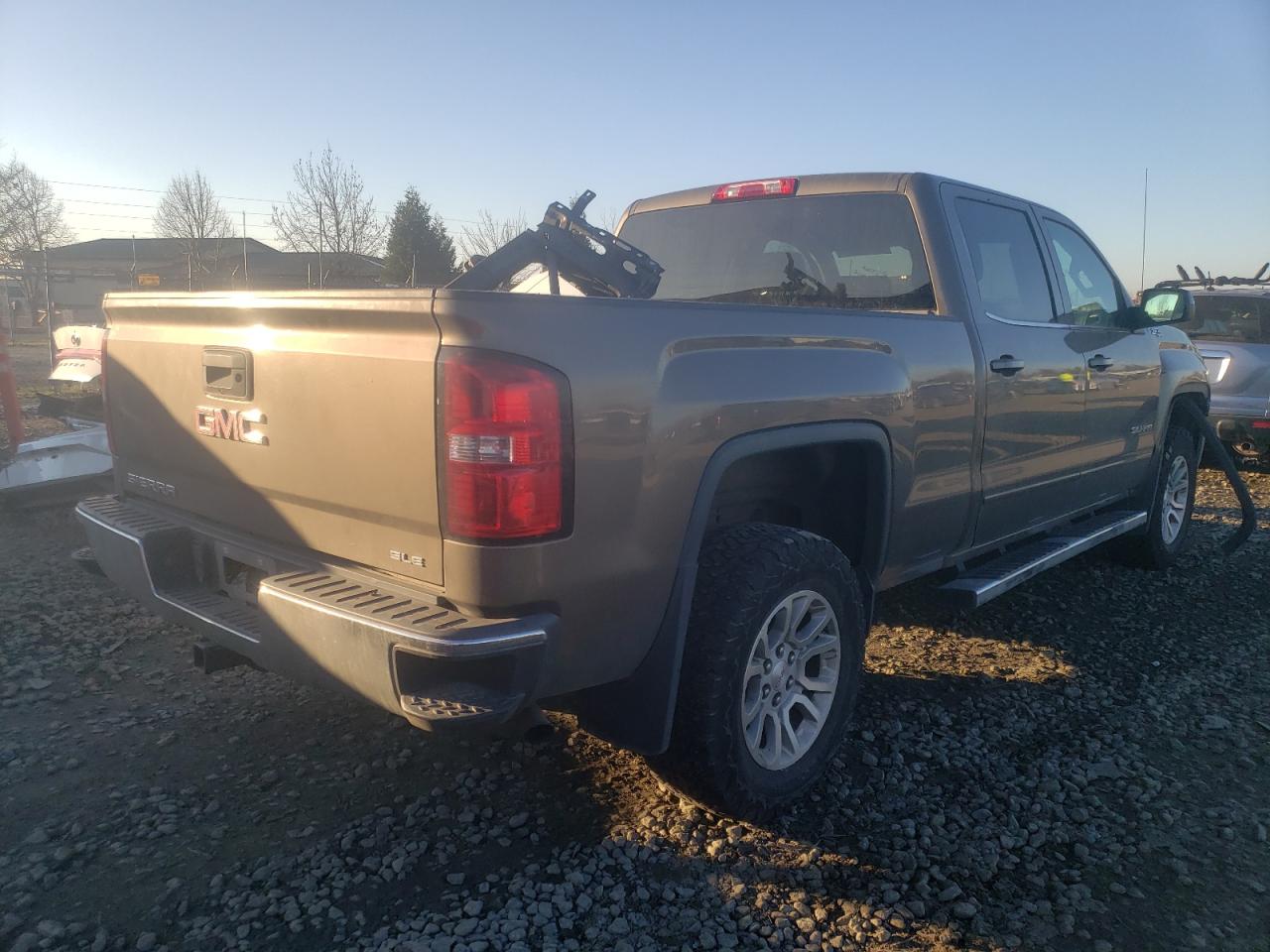 Photo 4 from auction – 2015 GMC SIERRA K15 with VIN 3GTU2UEC7FG527771