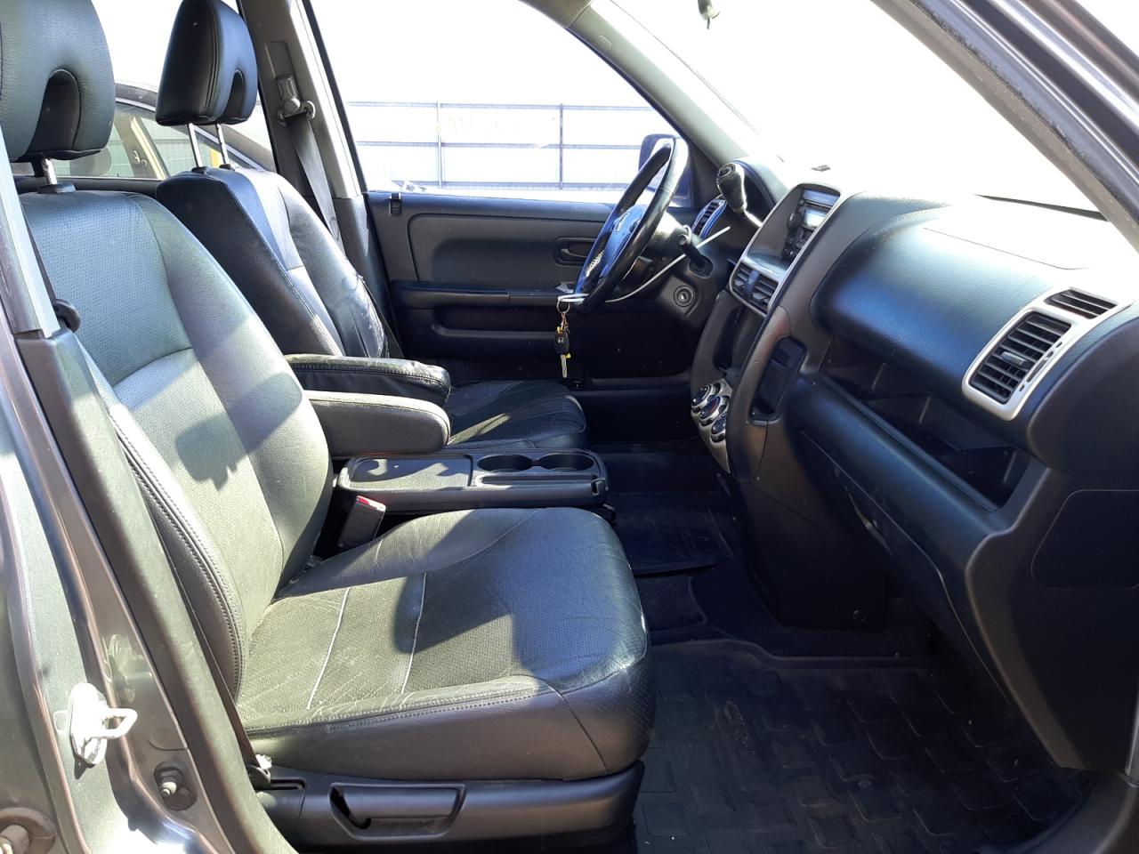 Photo 5 from auction – 2005 HONDA CR-V SE with VIN JHLRD78965C018499