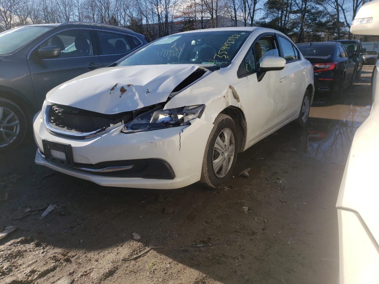 Photo 2 from auction – 2015 HONDA CIVIC LX with VIN 19XFB2F52FE212871