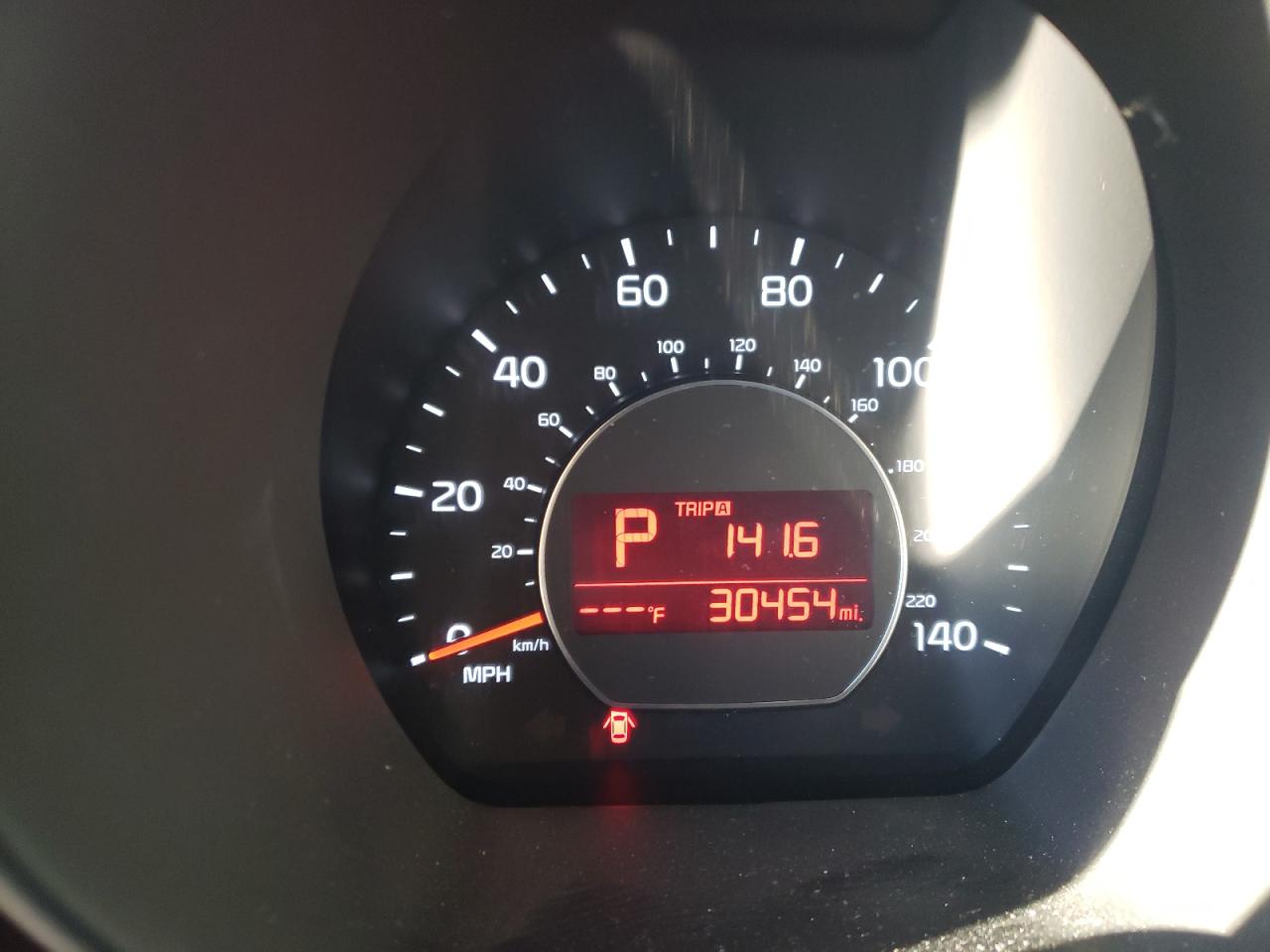 Photo 8 from auction – 2015 KIA SOUL with VIN KNDJN2A29F7755214
