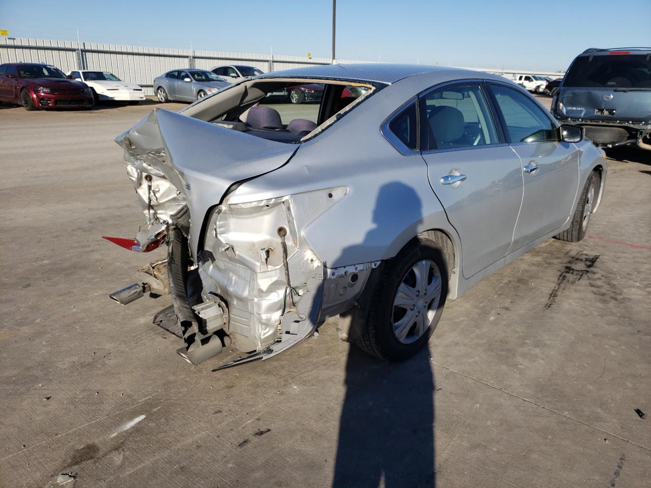 Photo 4 from auction – 2015 NISSAN ALTIMA 2.5 with VIN 1N4AL3AP0FC170686