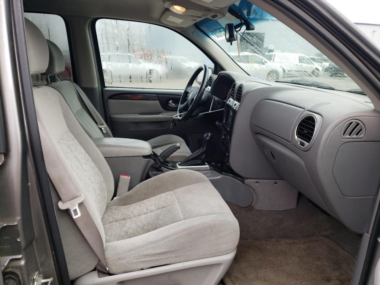 Photo 5 from auction – 2005 GMC ENVOY with VIN 1GKDS13S652189686