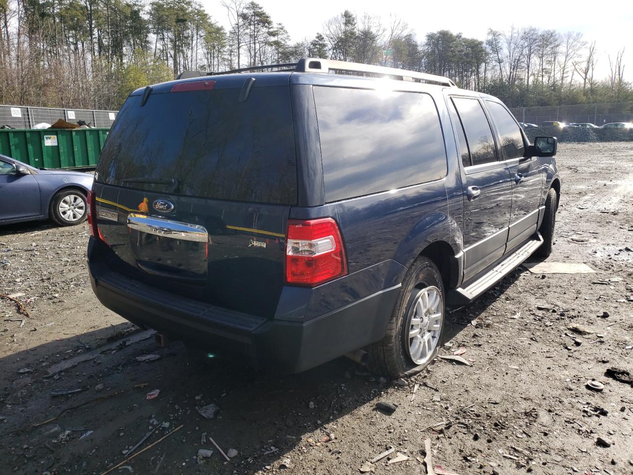 Photo 4 from auction – 2013 FORD EXPEDITION with VIN 1FMJK1F56DEF60181