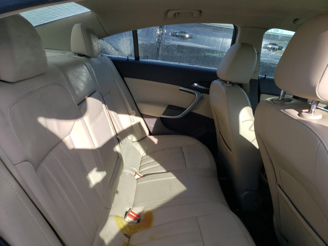 Photo 6 from auction – 2011 BUICK REGAL CXL with VIN 2G4GV5EV7B9211783