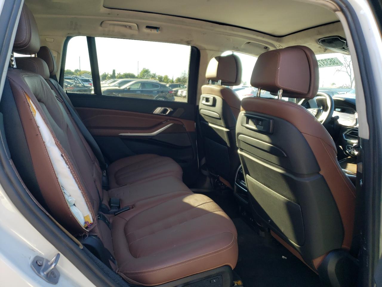 Photo 6 from auction – 2020 BMW X7 XDRIVE4 with VIN 5UXCW2C04L9B21683