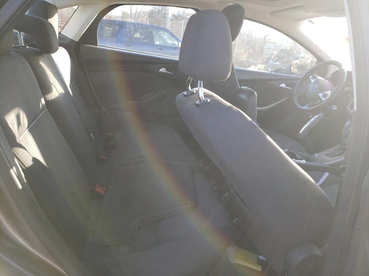 Photo 6 from auction – 2012 FORD FOCUS SEL with VIN 1FAHP3H25CL131956