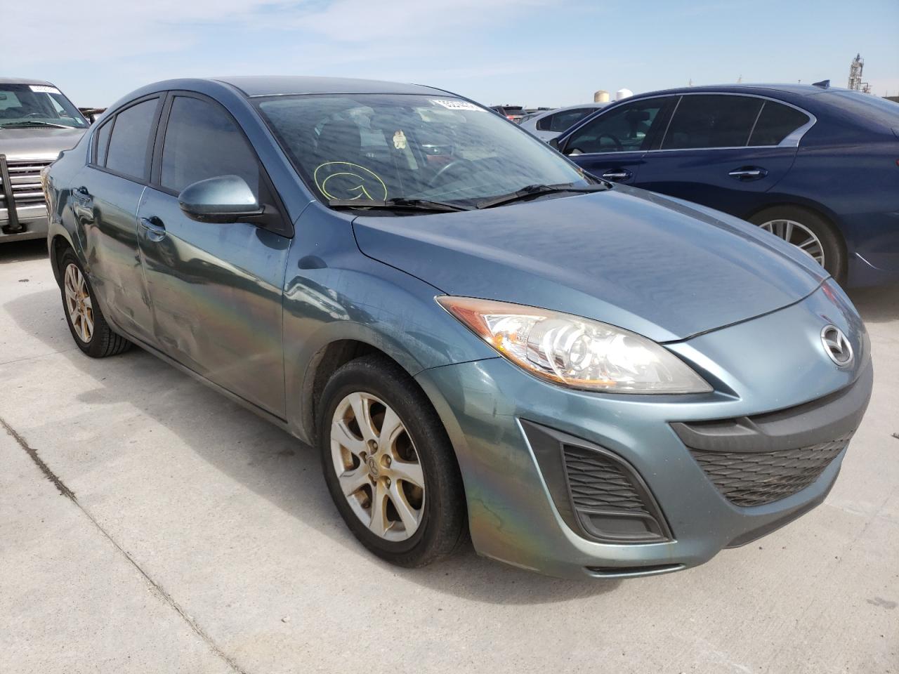MAZDA 3 I 2011 with VIN JM1BL1VFXB1485652 - Photo from auction