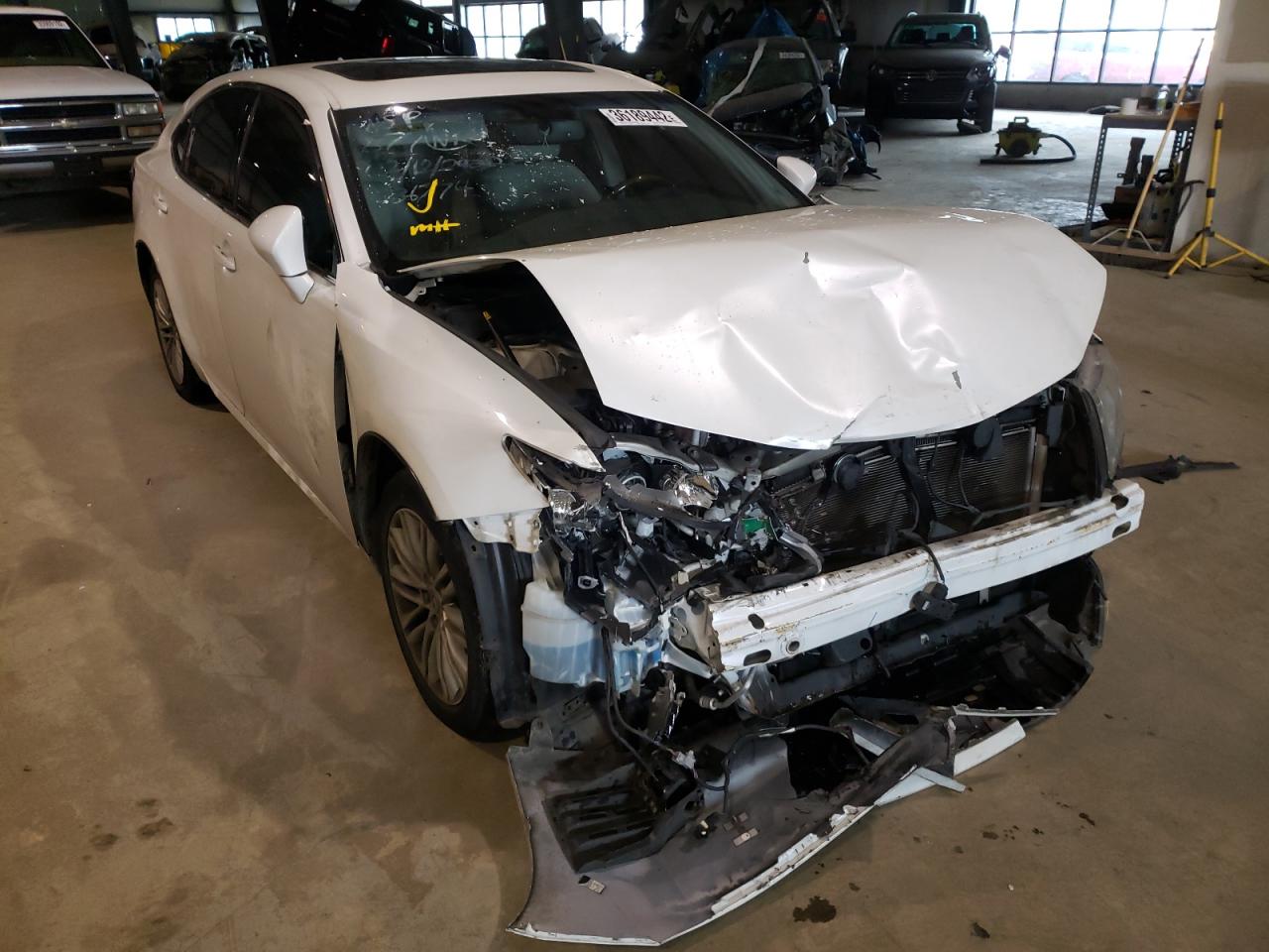 LEXUS ES 350 2013 with VIN JTHBK1GG3D2036513 - Photo from auction