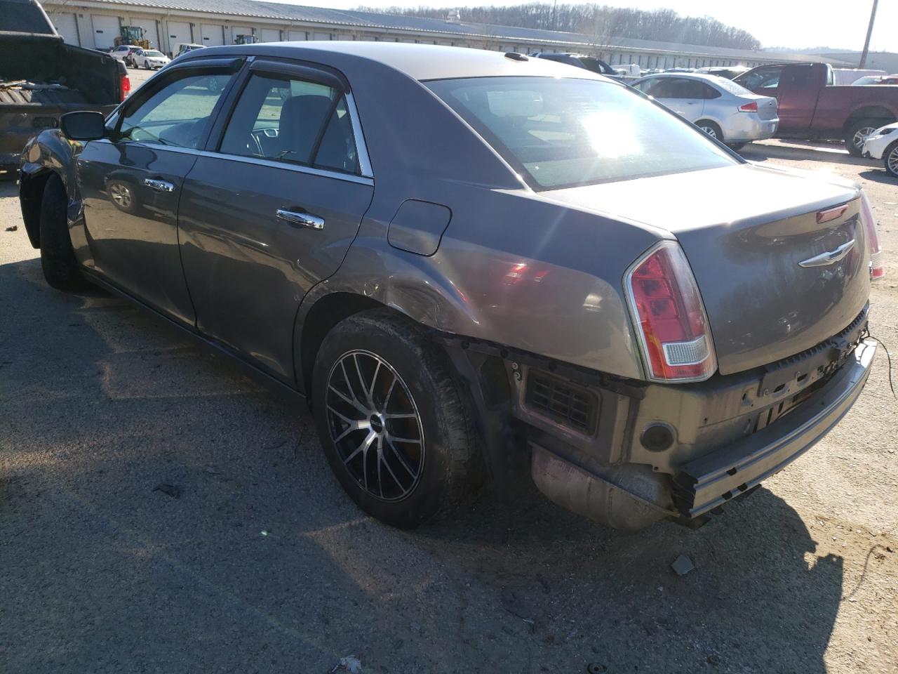 Photo 3 from auction – 2012 CHRYSLER 300 LIMITE with VIN 2C3CCACG0CH166574