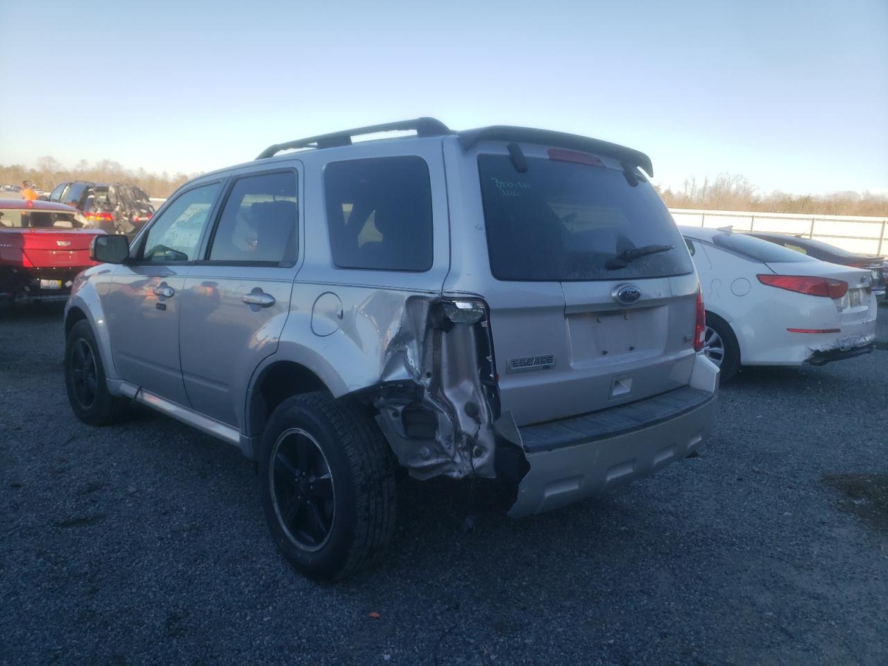 Photo 3 from auction – 2011 FORD ESCAPE XLT with VIN 1FMCU9DG1BKC28900