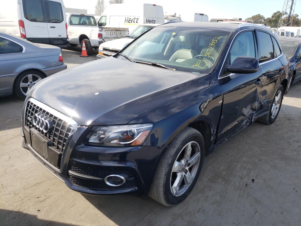 Photo 2 from auction – 2011 AUDI Q5 PREMIUM with VIN WA1DKAFP7BA030657