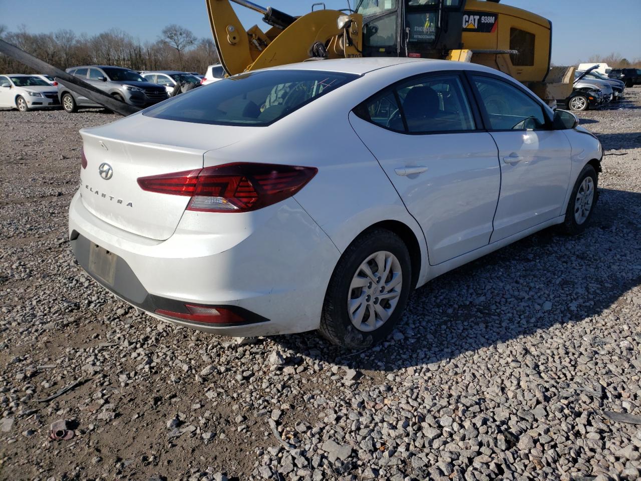 Photo 4 from auction – 2019 HYUNDAI ELANTRA SE with VIN 5NPD74LF7KH423698