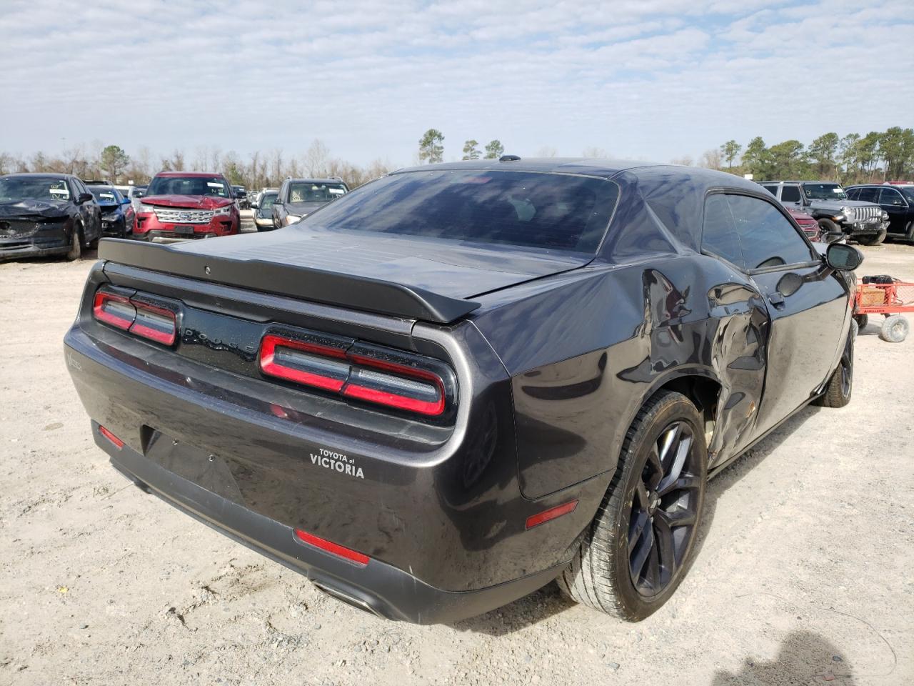 Photo 4 from auction – 2020 DODGE CHALLENGER with VIN 2C3CDZAG2LH223288