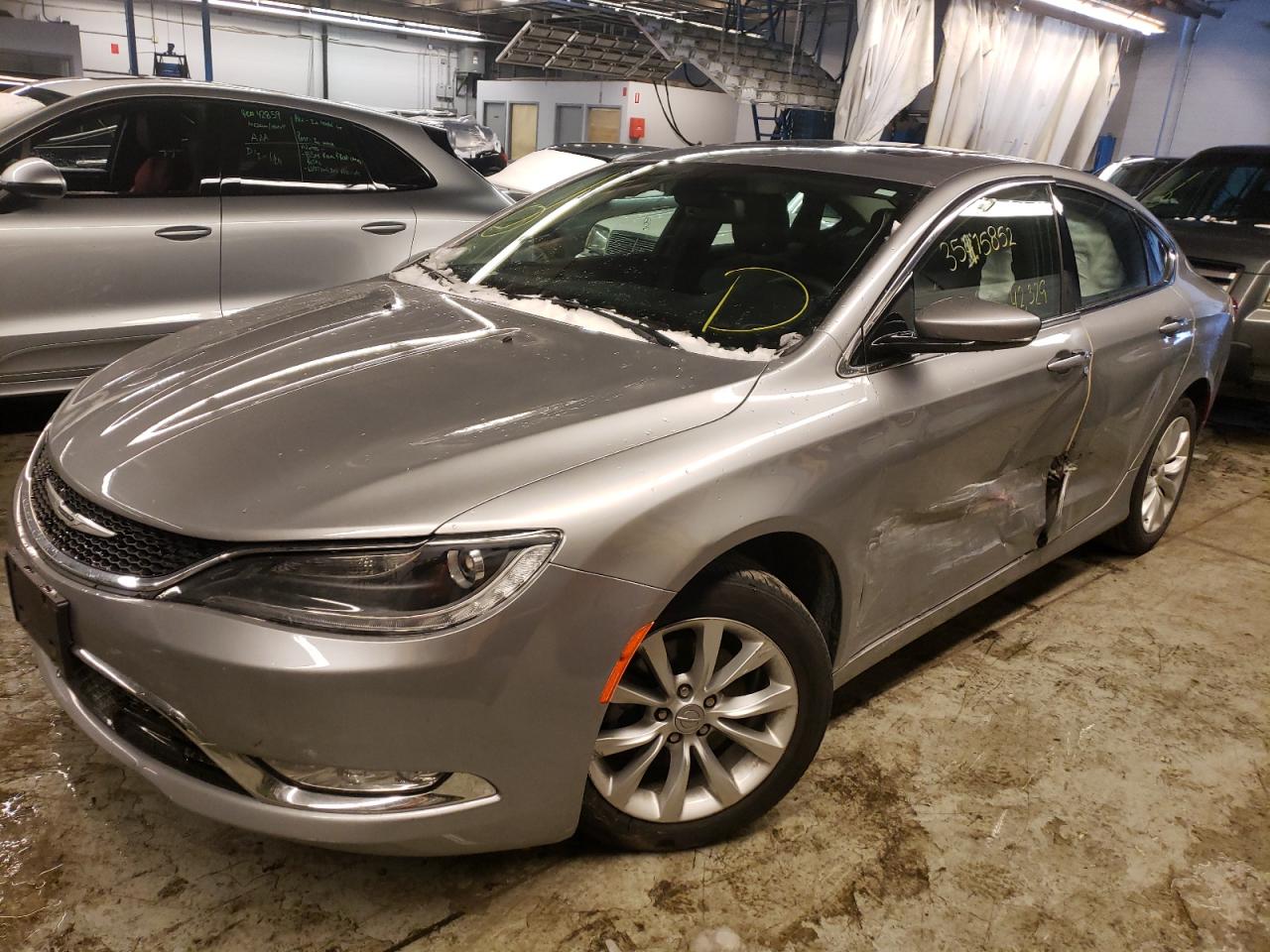 Photo 2 from auction – 2015 CHRYSLER 200 C with VIN 1C3CCCCB2FN633716