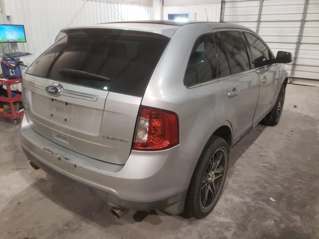 Photo 4 from auction – 2011 FORD EDGE LIMIT with VIN 2FMDK3KC5BBA85032