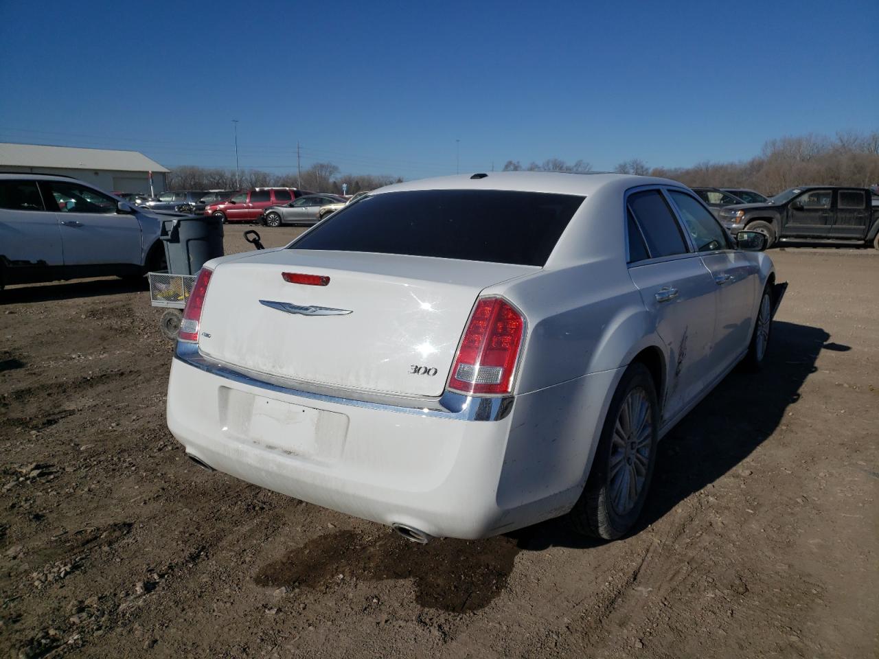 Photo 4 from auction – 2014 CHRYSLER 300 with VIN 2C3CCARG1EH328013