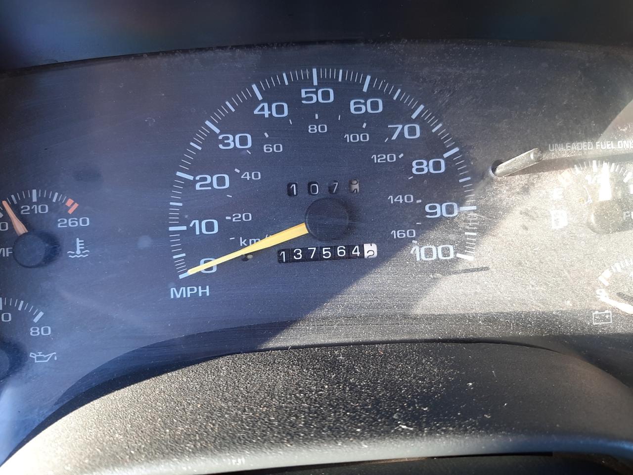 Photo 8 from auction – 1997 GMC SONOMA with VIN 1GTCS19X9V8528125