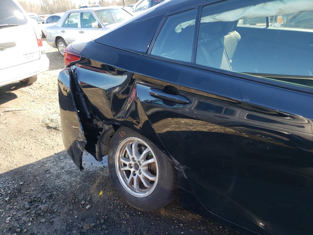 Photo 9 from auction – 2019 TOYOTA PRIUS with VIN JTDKARFU3K3098236