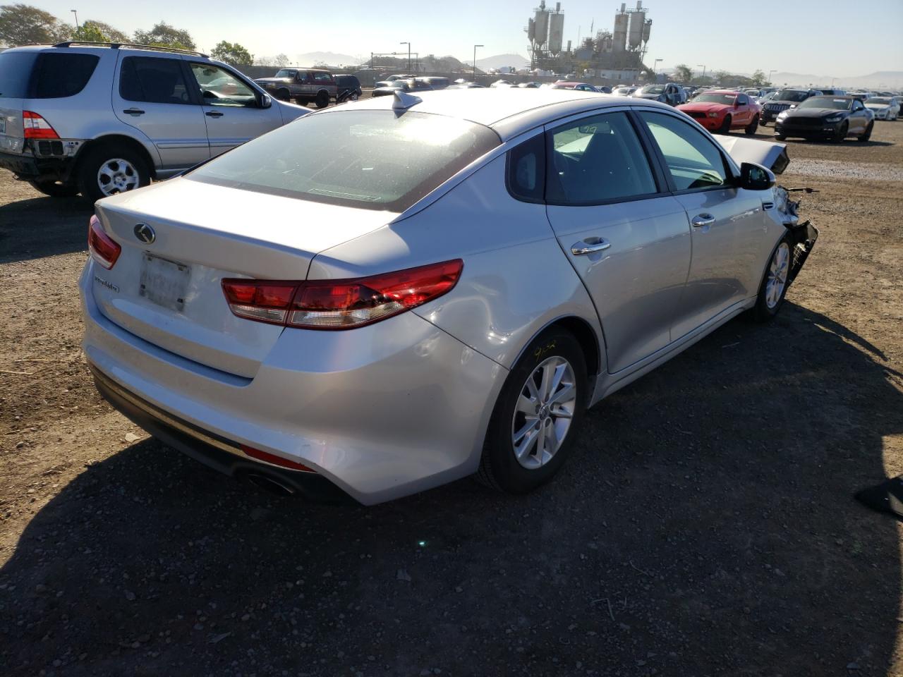 Photo 4 from auction – 2016 KIA OPTIMA LX with VIN KNAGT4L3XG5105027