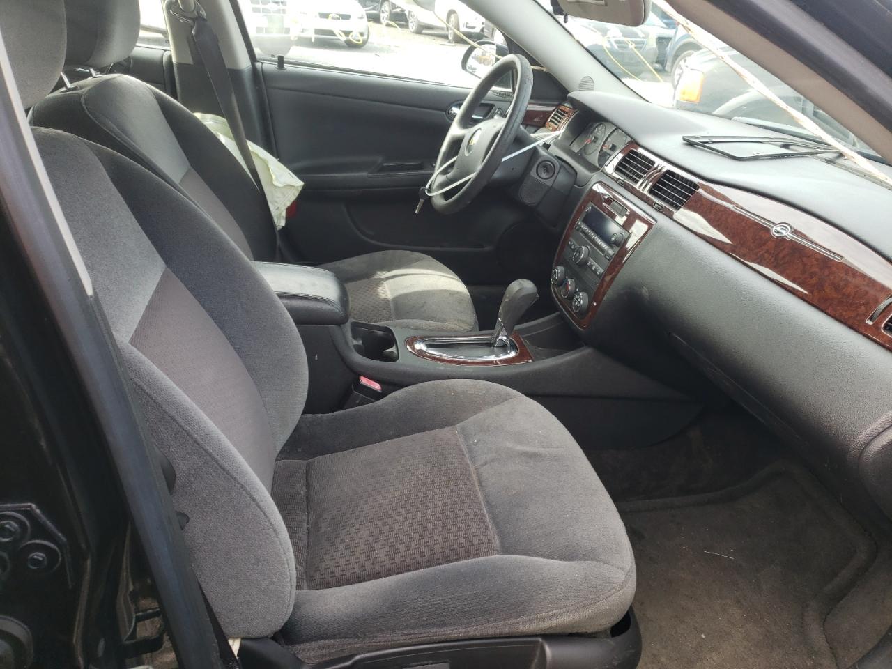 Photo 5 from auction – 2011 CHEVROLET IMPALA LS with VIN 2G1WA5EKXB1321865