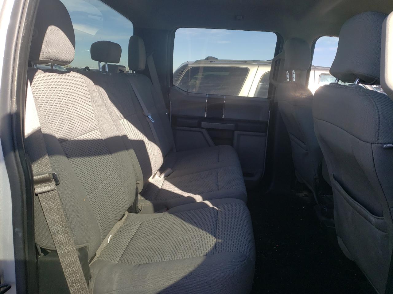 Photo 6 from auction – 2016 FORD F150 SUPER with VIN 1FTEW1EG0GKF50295