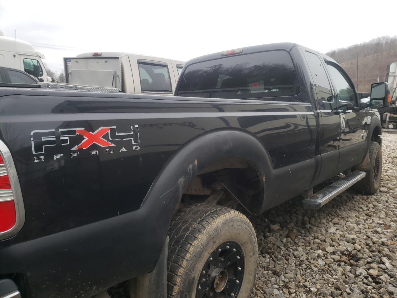 Photo 4 from auction – 2011 FORD F350 SUPER with VIN 1FT8X3BT7BEC61428